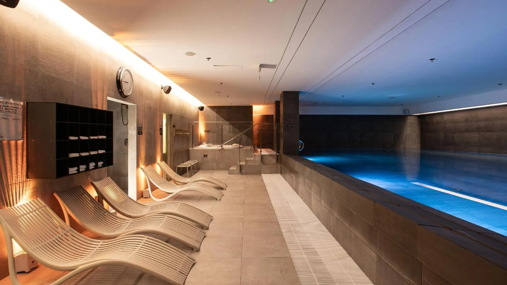 מלון Doubletree By Hilton ורוצלב פולין