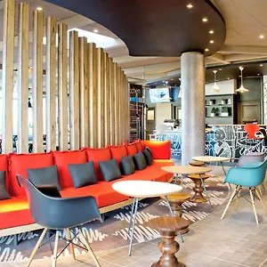 Отель Ibis Ostrobramska Варшава