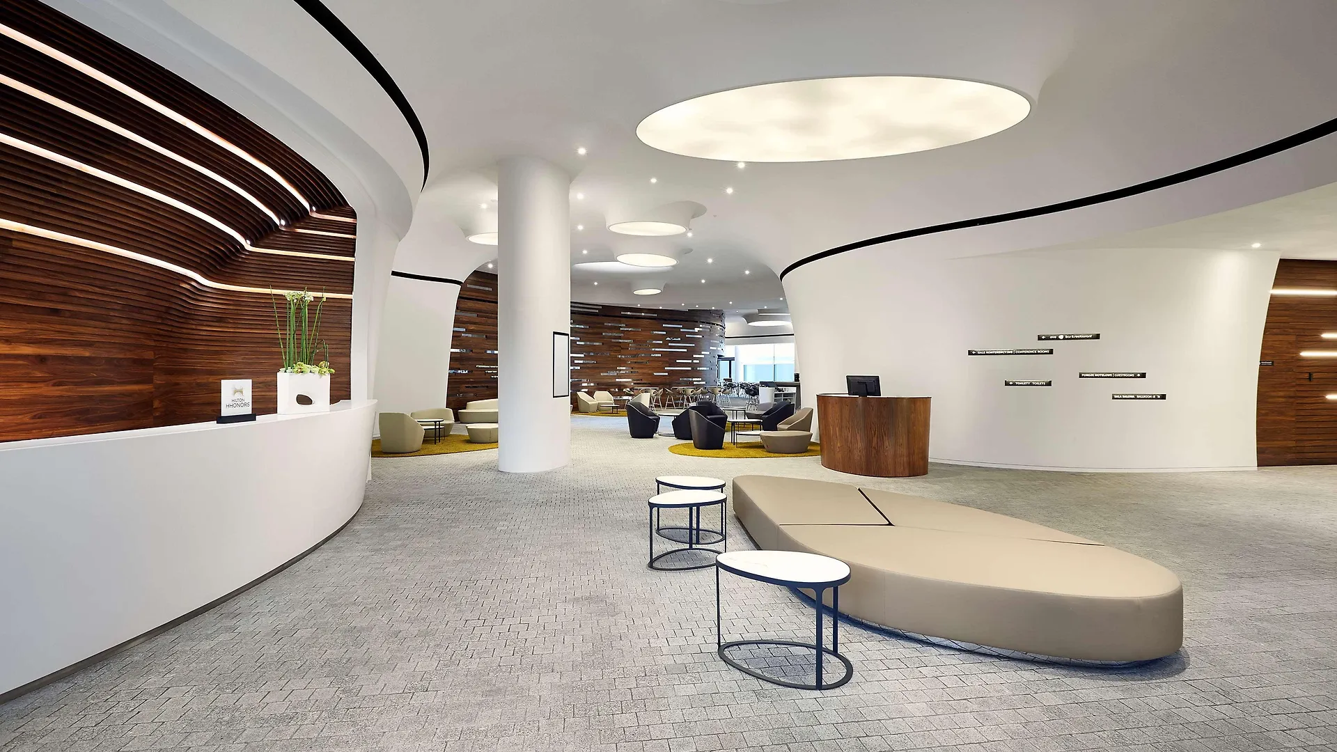 *****  מלון Doubletree By Hilton ורוצלב פולין